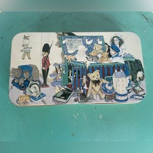 Vintage Tin Oscar&Bertie